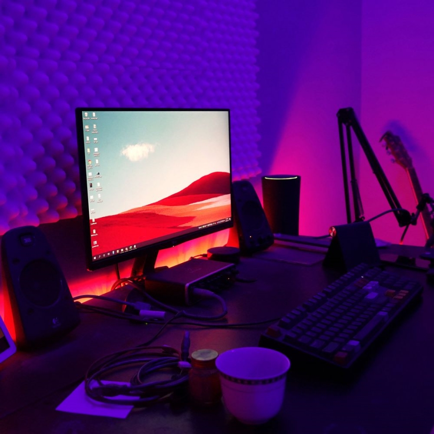 Brilo - LED RGB Stmievateľný pásik 11,5m LED/24W/230V + diaľkové ovládanie