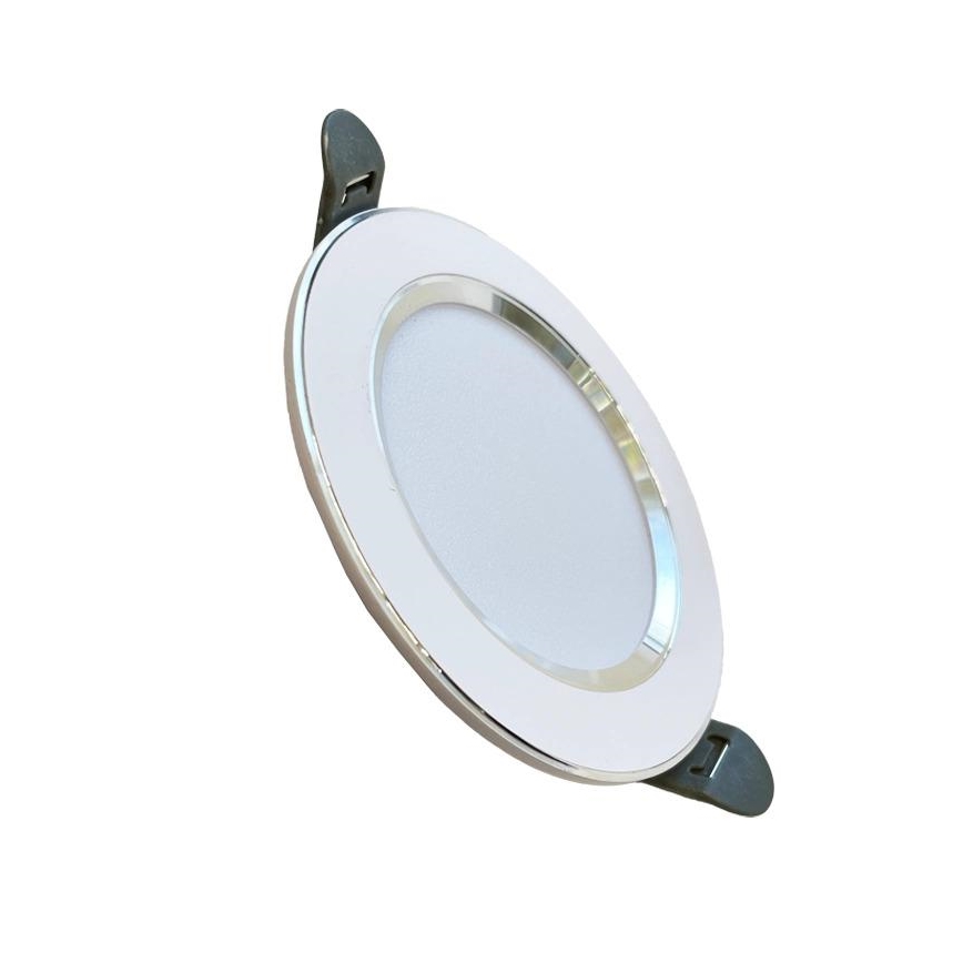 LED Podhľadové svietidlo LED/7,5W/230V 4000K biela/strieborná